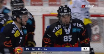 A revoir : le 1er goal en LNA de Nico Hischier à l'âge de 16 ans