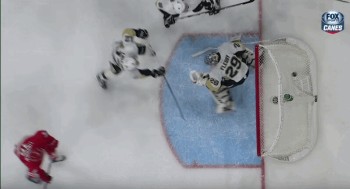 Belle extension de Marc-Andre Fleury
