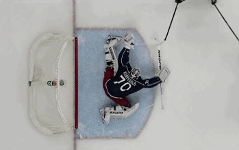 Tout un arrêt de Joonas Korpisalo face à Jakub Voracek