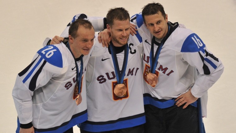 Les maillots de Saku Koivu, Ville Peltonen et Jere Lehtinen retirés par l’équipe nationale de Finlande