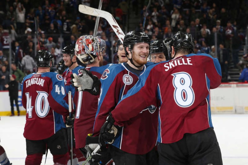 Un joli but de l'Avalanche en prolongation