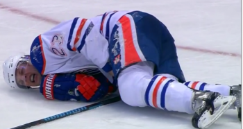 Messieurs s'abstenir : Matt Hendricks prend le puck au mauvais endroit