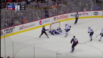 Deux superbes arrêts cette nuit en NHL