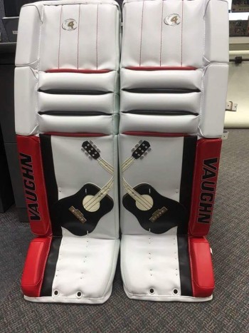 Cory Schneider s'offre des pads sur mesure pour le match des étoiles