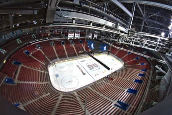 Scotty Bowman : agrandir la surface de jeu?