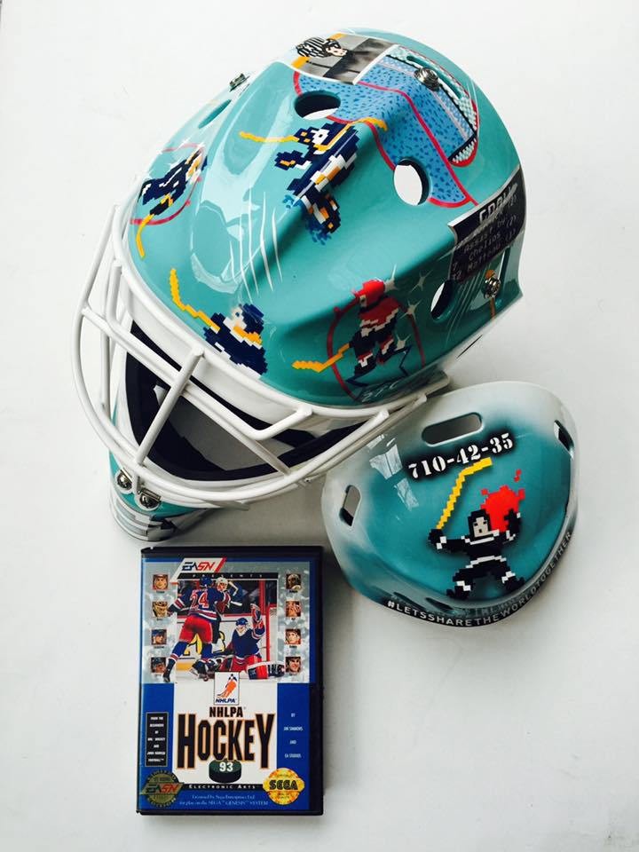 Un masque de gardien original sur le thème de NHL 93