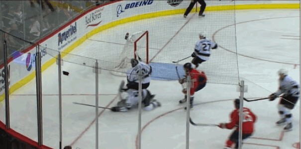 Tom Wilson ne s'est pas fait des amis cette nuit