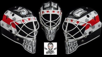 Le masque de Corey Crawford pour les Stadium Series