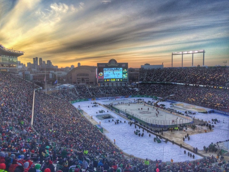 Live : Stadium Serie Blackhawks vs Wild
