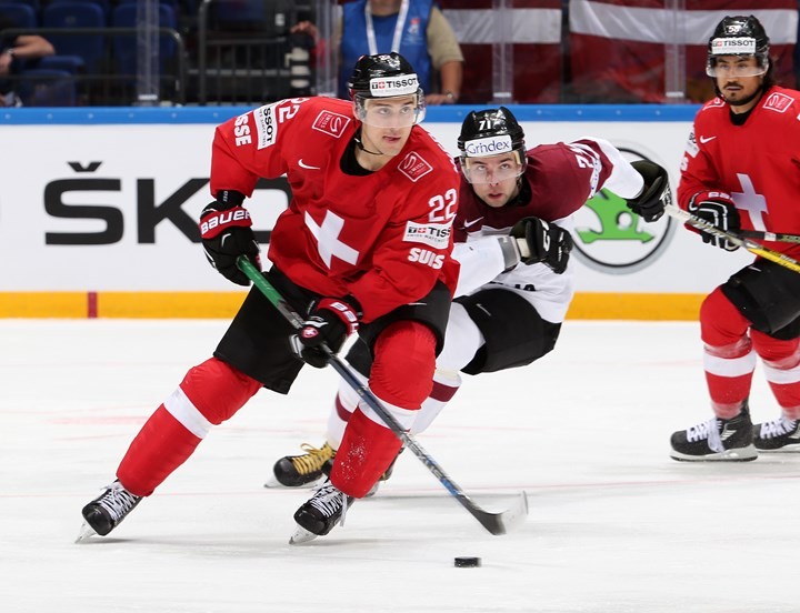 Stadium Serie : Nino Niederreiter et le Wild s’amusent face aux Blackhawks