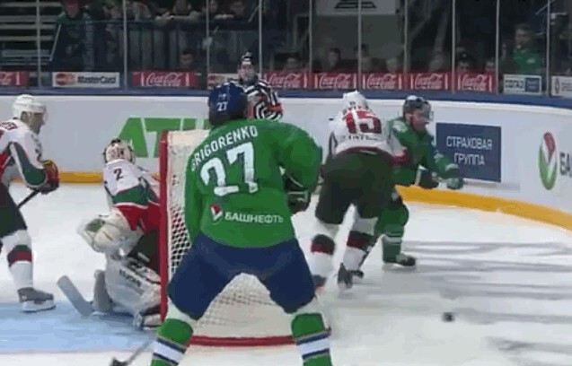 Une passe de génie de Linus Omark