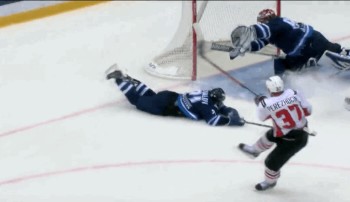 Un bien bel arrêt en KHL