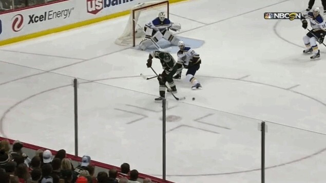 A revoir : la superbe passe de Nino Niederreiter