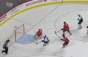 Deux jolis assists des officiels