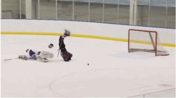 Intéressante tactique d'un gardien pour déjouer un penalty