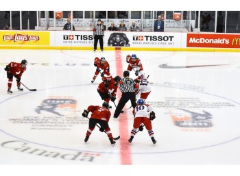 Mondiaux féminin : la Suisse s'incline face à la Tchéquie