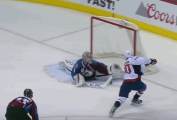 Magnifique arrêt de Semyon Varlamov