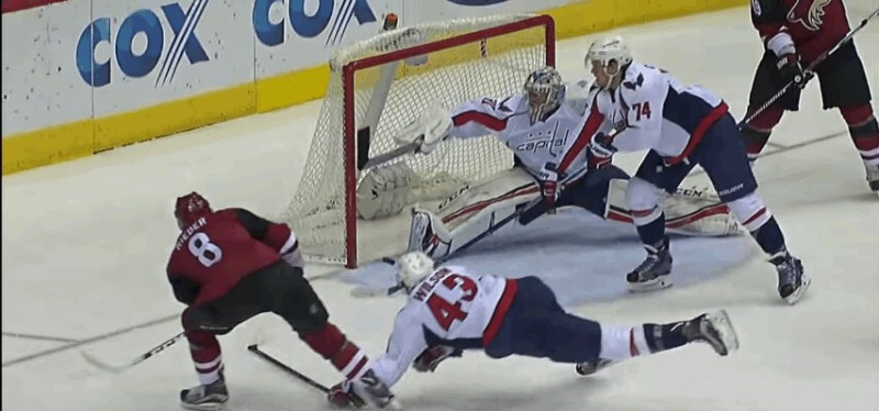 Tout un arrêt de Philipp Grubauer