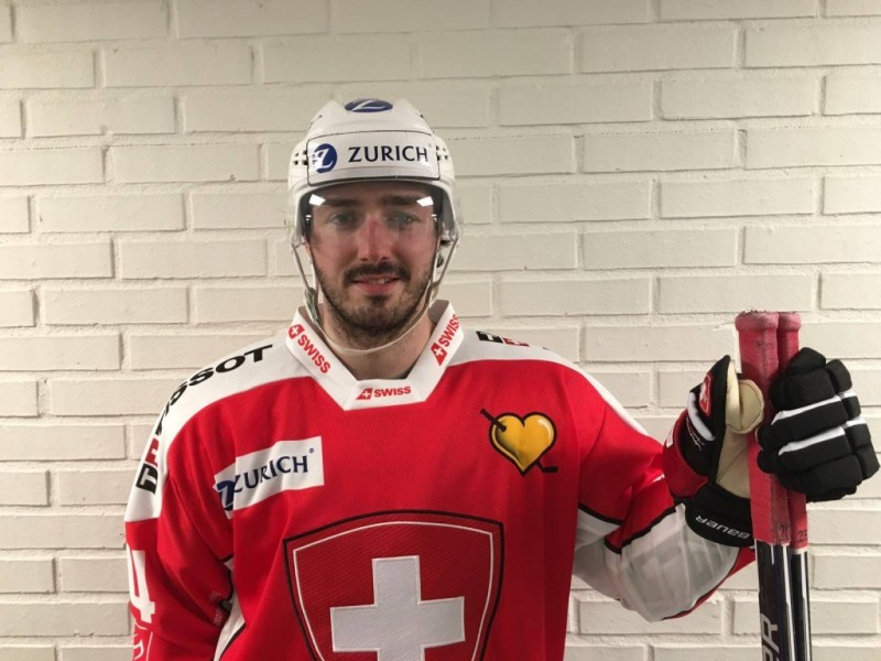 Denis Hollenstein capitaine pour les matchs face à la Suède