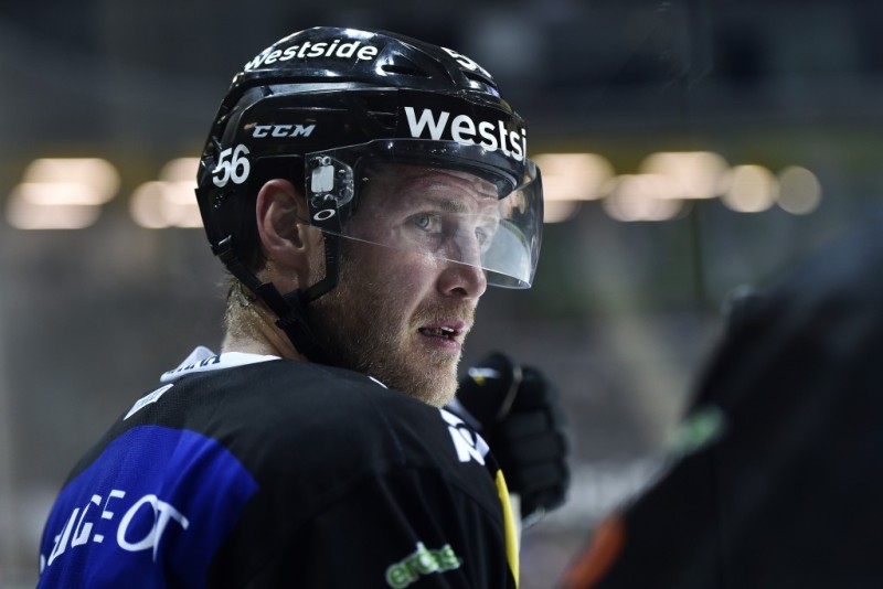 Les Kloten Flyers ne peuvent plus s'offrir Timo Helbling