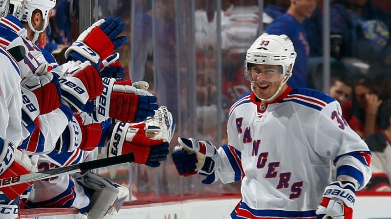 Alain Vigneault parle du rappel de Raphael Diaz