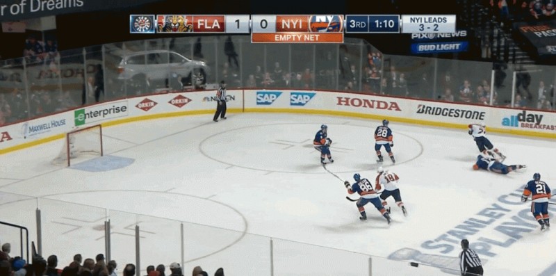 Une scène litigieuse prive les Panthers de la victoire