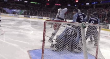 A voir : deux buts qui transpercent le filet au même endroit