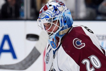 Reto Berra veut sauver une saison amère