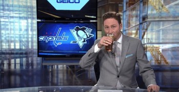 Un animateur s'offre un remontant matinal suite à l'élimination des Capitals