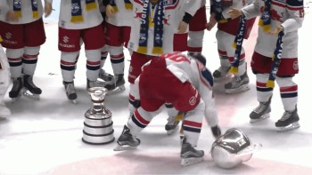 Il n'y a pas qu'en Suisse que le trophée de champion souffre