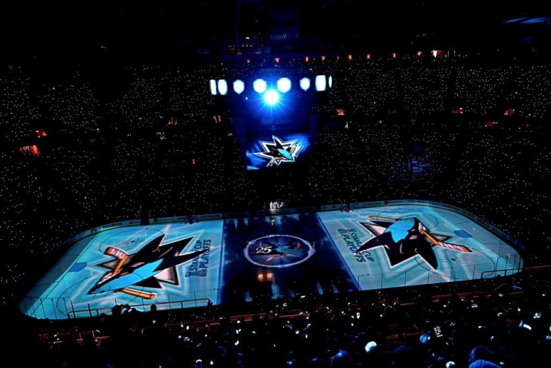 Les Sharks blanchissent encore les Blues