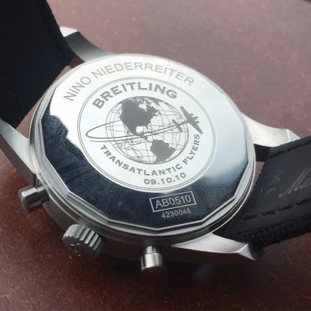 Joli cadeau de Breitling à Nino Niederreiter