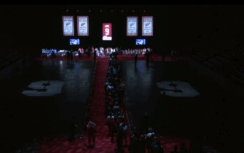 Les fans se pressent à la Joe Louis Arena pour un dernier hommage à Gordie Howe