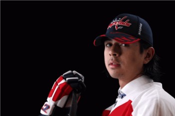 Jonas Siegenthaler peine à se décider entre la LNA et l'AHL