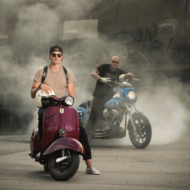 Une vespa personnalisée pour Roman Josi