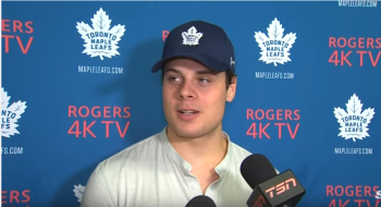 Auston Matthews nous parle du camp des Leafs