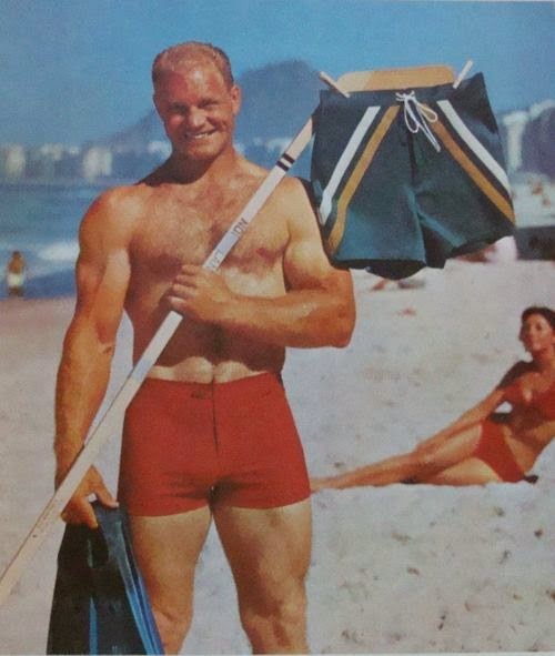 Rétro : Bobby Hull en mode publicité pour une marque de maillot de bain en 1967