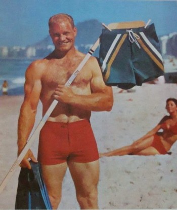 Rétro : Bobby Hull en mode publicité pour une marque de maillot de bain en 1967
