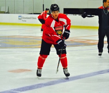 Denis Malgin dans le maillot des Panthers