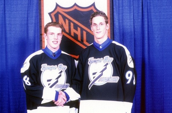 Rétro : les jeunes retraités Brad Richards et Vincent Lecavalier le jour de leur repêchage