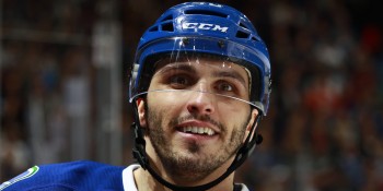 Maxim Lapierre aura une chance de retrouver la NHL