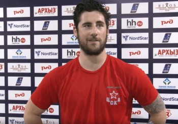 Bud Holloway livre ses impressions après ses débuts avec le CSKA Moscou