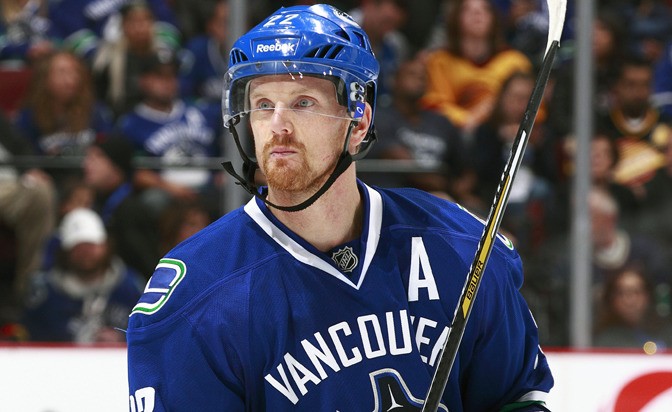 Tous les buts de Daniel Sedin la saison passée