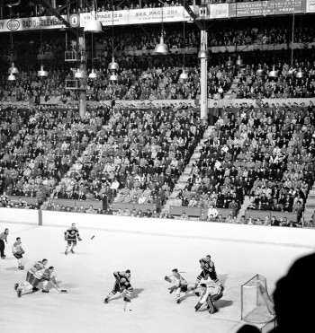 Rétro : Canadiens vs Bruins en novembre 1955 avec Jacques Plante