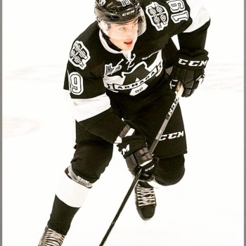 Vidéo : premier but en LHJMQ pour Axel Simic