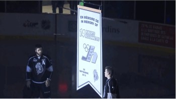 Les Olympiques de Gatineau rendent un émouvant hommage à Bob Bissonnette