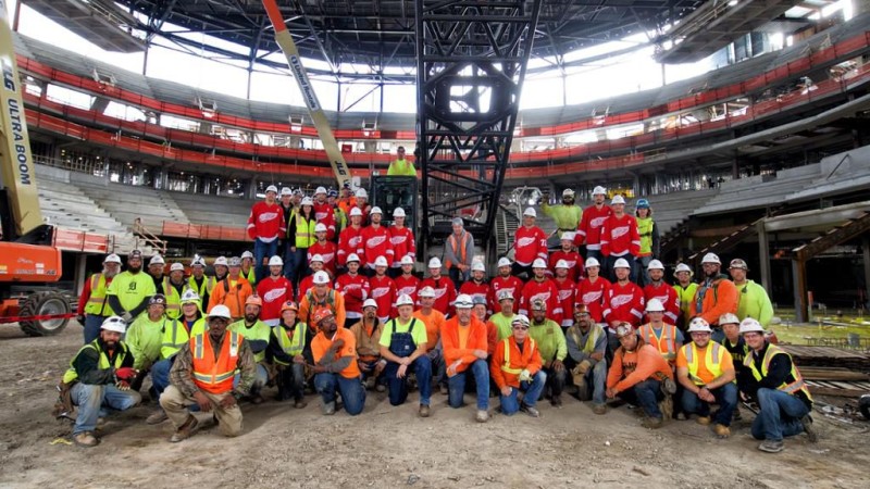 Les Oilers d'Edmonton choisissent un lynx comme mascotte