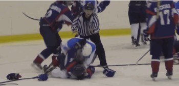 Ça cogne dur dans le hockey féminin russe