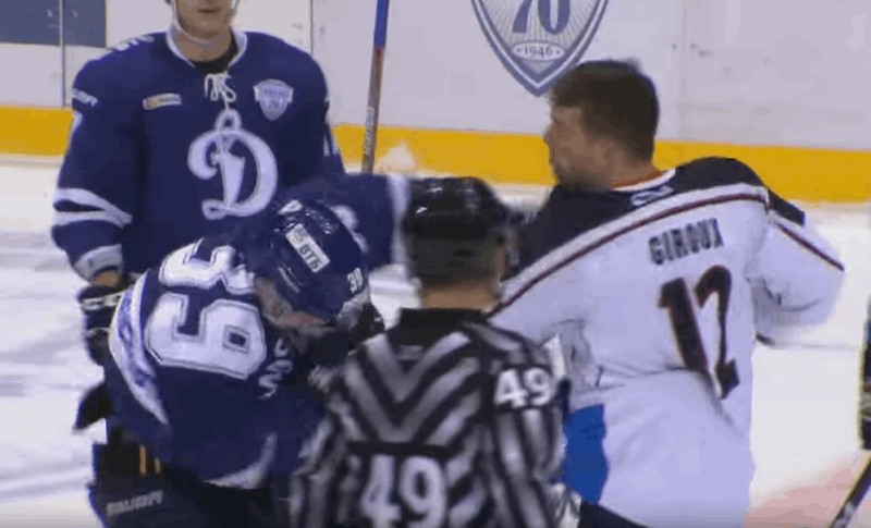 Alexandre Giroux laisse tomber les gants en KHL