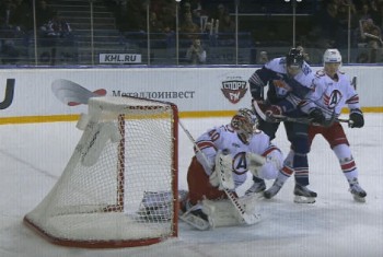 KHL : une équipe marque trois autogoals lors du même match